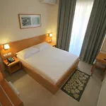 Ari 2 Hotell Sarandë