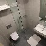 Hotell Ari 2 3*