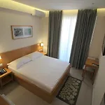 Hotell Ari 2 Sarandë