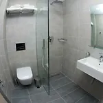 Ari 2 Sarandë
