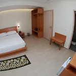 Hotell Ari 2 3*