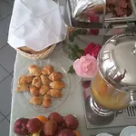 Ari 2 Hotell