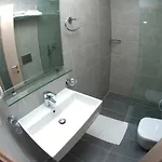 Hotell Ari 2 Sarandë
