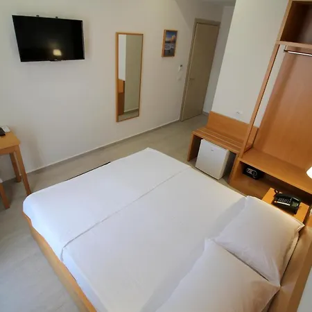 Hotel Ari 2 Sarandë