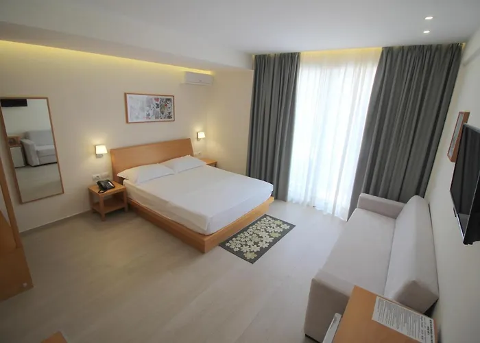 ホテル Ari 2 Sarandë