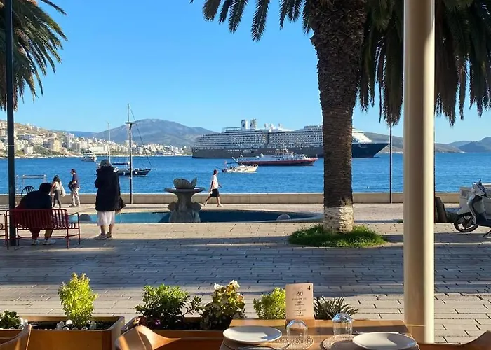 Ari 2 Hotel Sarandë