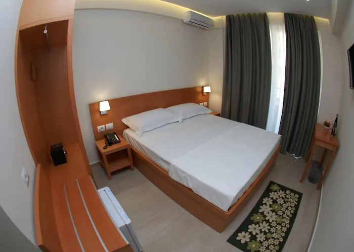 Ari 2 Hotel Sarandë