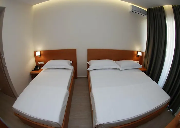 Hotel Ari 2 Sarandë